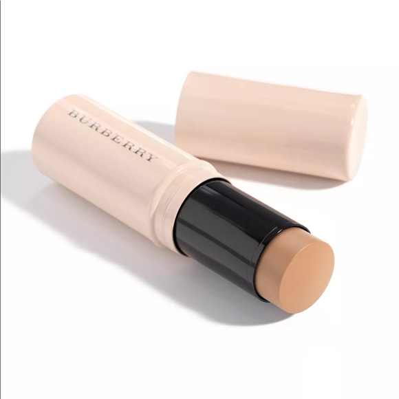 Burberry Other - Burberry Fresh Glow Gel Stick Honey Beige No.33